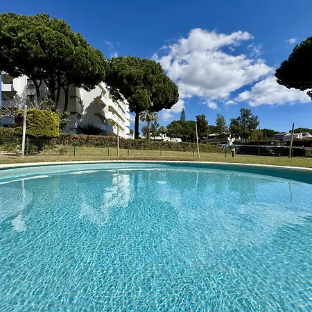 Charming 3 With Pool By Homing Lägenhet